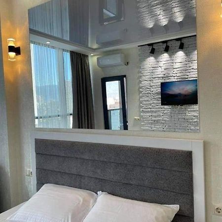 Dar Tower Apartment Batumi Luaran gambar