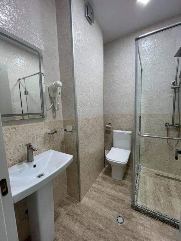 Dar Tower Apartment Batumi Luaran gambar