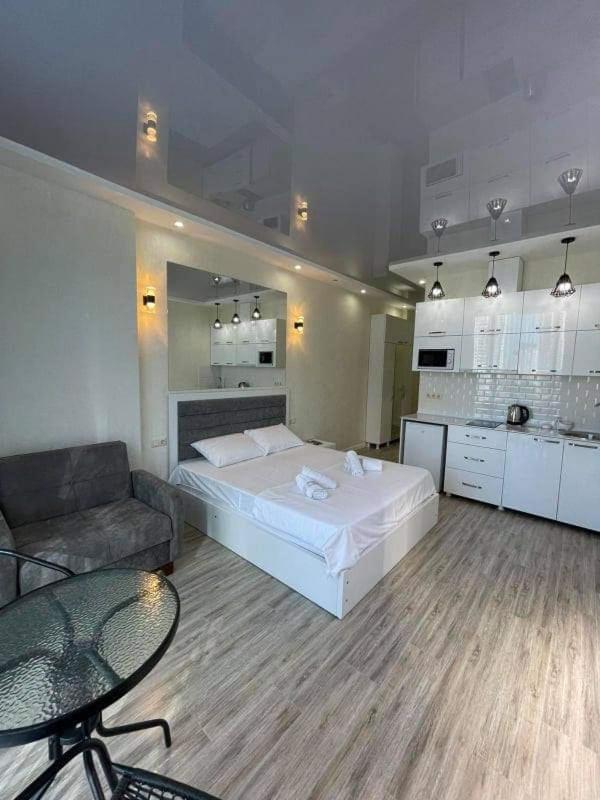 Dar Tower Apartment Batumi Luaran gambar